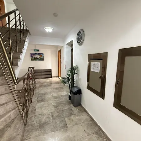 Ulus Hotel *