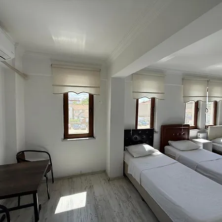 Hotel Ulus *