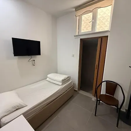 Ulus Hotel *