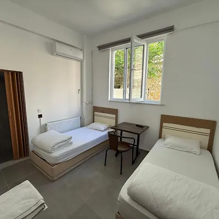 Ulus Hotel *